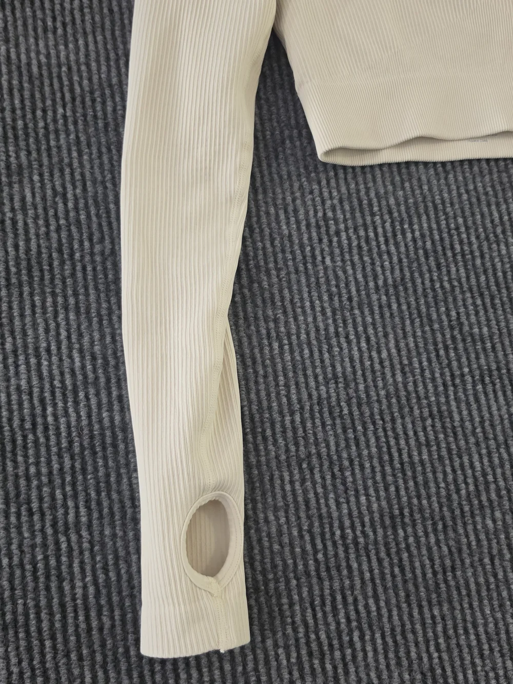 N/A stylish cream